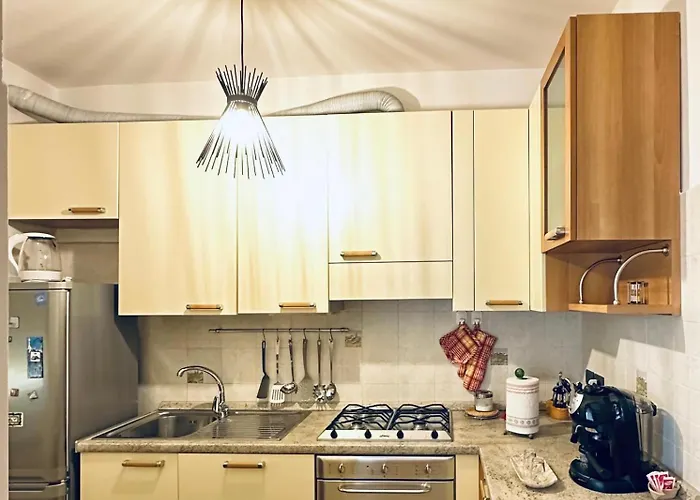 La Formica Apartment *